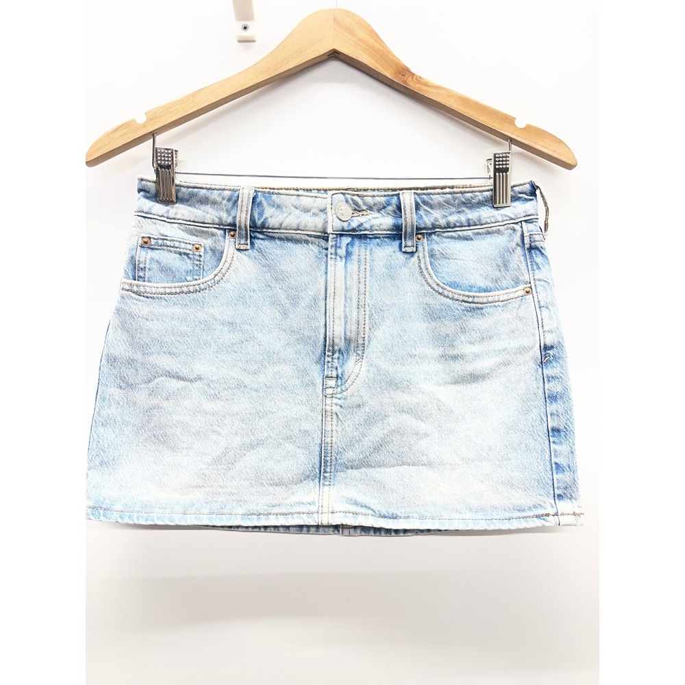PacSun Bella Mid-Rise Mini Skirt Light Wash Blue Denim Size 26